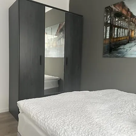 Staywell For 4 In The City I Parking I Wifi I Netflix Paderborn Extérieur photo